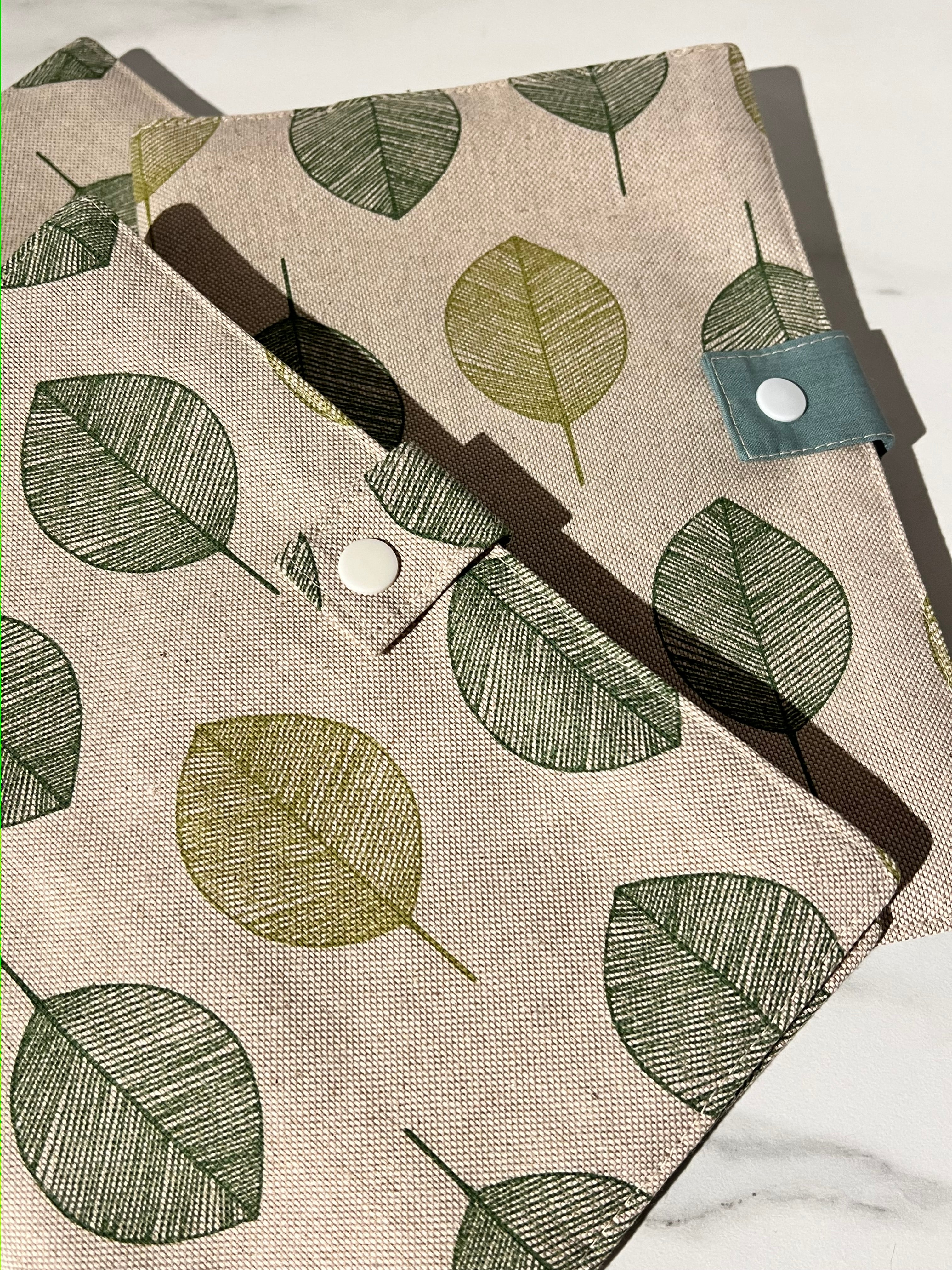 Protège carnet de santé à motifs