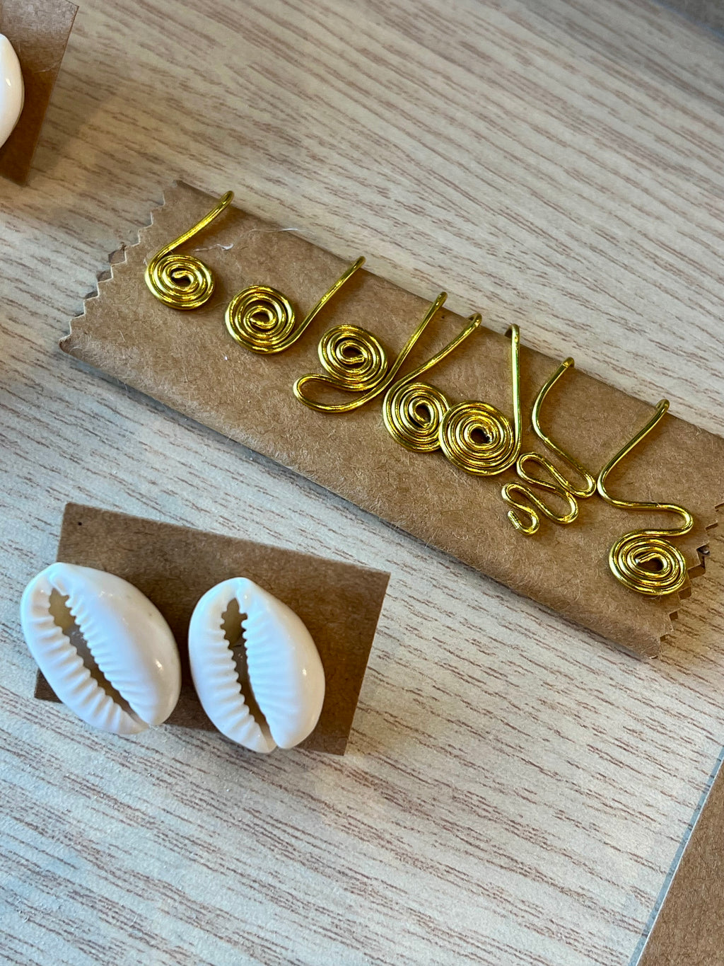 Clous d’oreilles Cauri