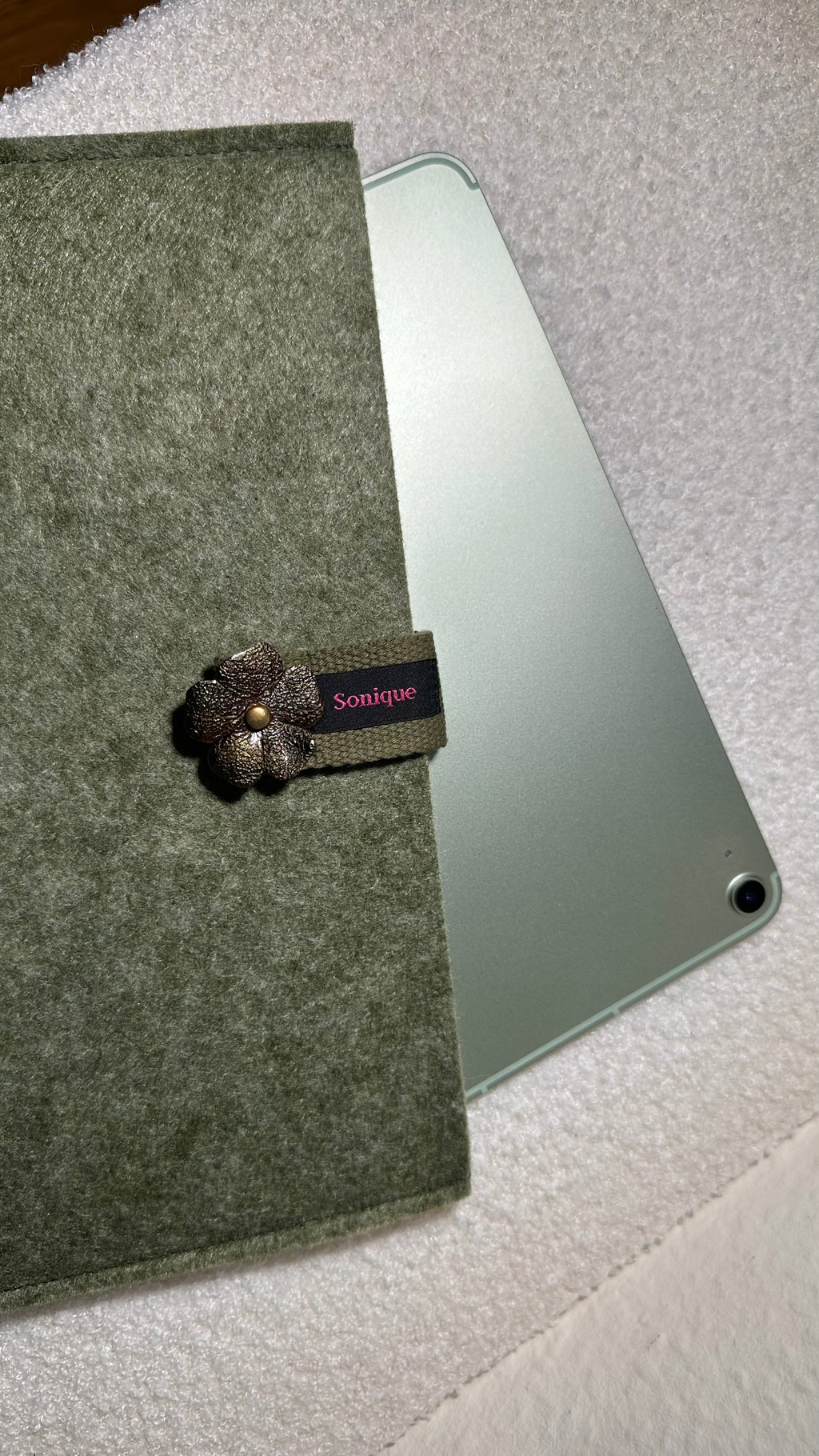 Pochette à tablette